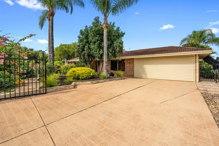 6 Cheney Court, Swan View WA 6056