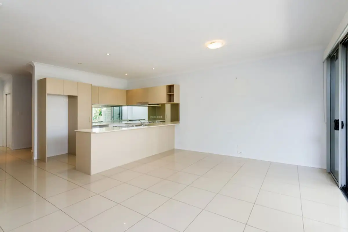 Main view of Homely townhouse listing, 17/430 Pine Ridge Road, Coombabah QLD 4216