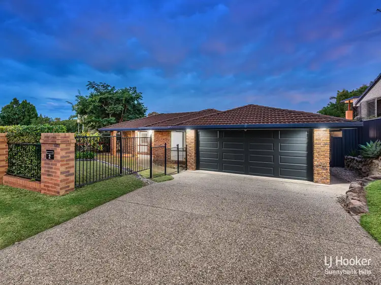 2 Harvey Place, Wishart QLD 4122
