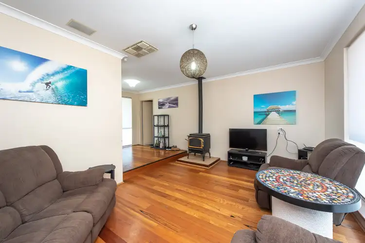 43 Deyoung Road, Craigie WA 6025