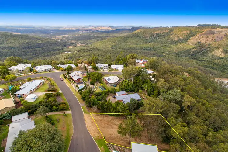 5 Hillsdale Crescent, Blue Mountain Heights QLD 4350