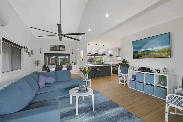 Fourth view of Homely house listing, 2 Rosewood Street, Birkdale QLD 4159