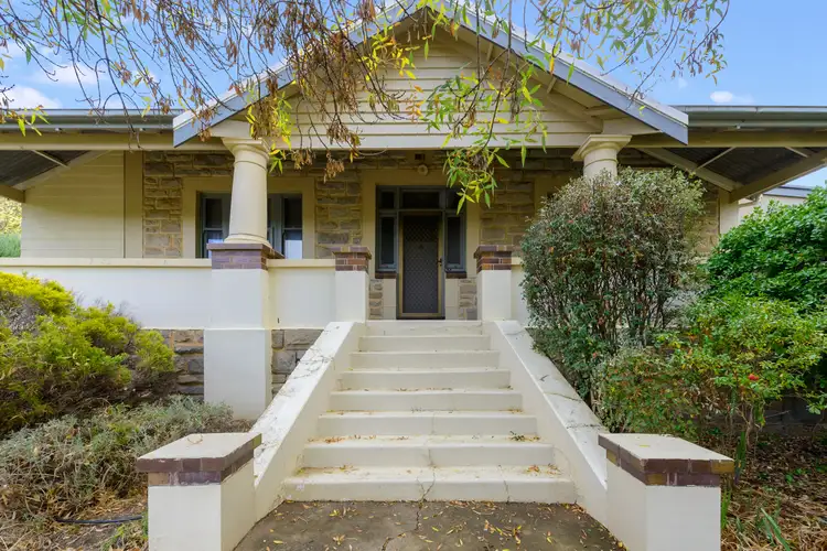 114 Main North Road, Clare SA 5453