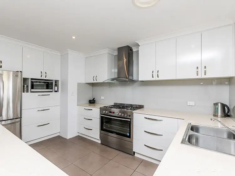 Fifth view of Homely house listing, 1 Traine Court, Heathridge WA 6027