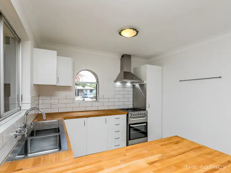 Third view of Homely house listing, 10 Bayou Court, Heathridge WA 6027