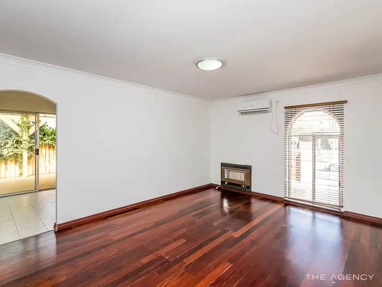 Sixth view of Homely house listing, 10 Bayou Court, Heathridge WA 6027