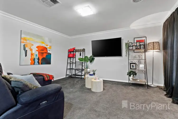 Third view of Homely house listing, 8 Vantage Court, Cardigan VIC 3352