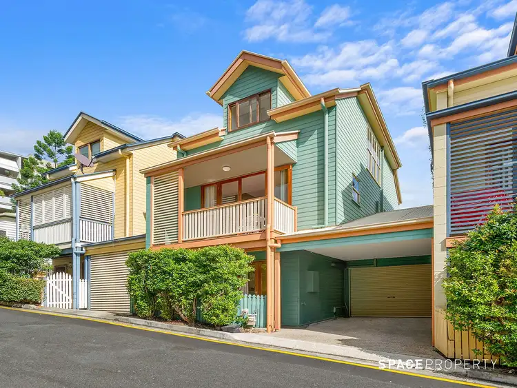 Second view of Homely house listing, 24 Robert Street, Spring Hill QLD 4000