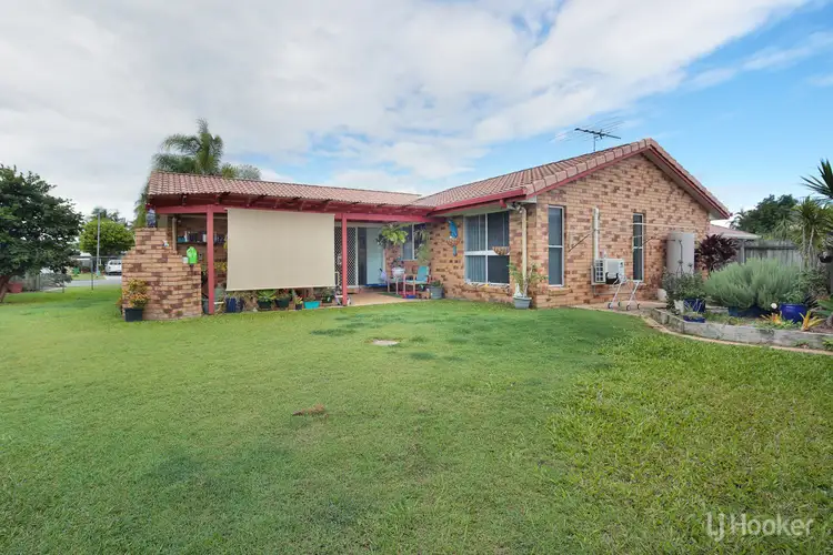 Second view of Homely house listing, 7 Eltham Place, Sandstone Point QLD 4511