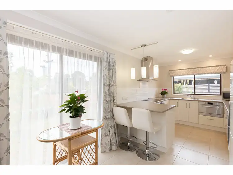 Fourth view of Homely unit listing, 1/957 Padman Drive, West Albury NSW 2640