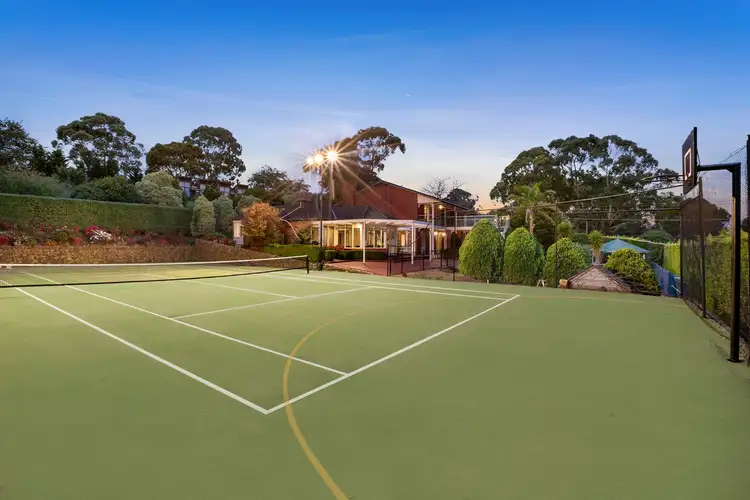 9 Barriedale Grove, Frankston South VIC 3199