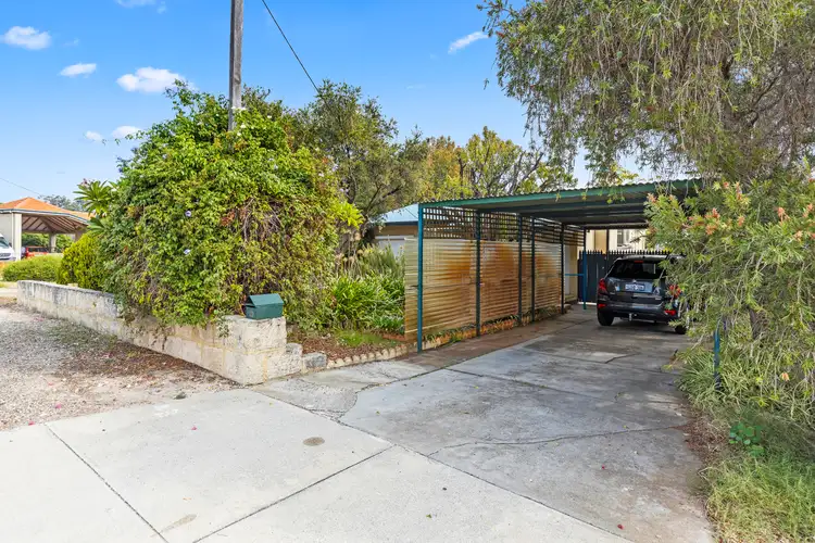 29 Bromley Street, Embleton WA 6062