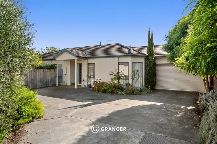 3/2 Braidwood Avenue, Rosebud VIC 3939
