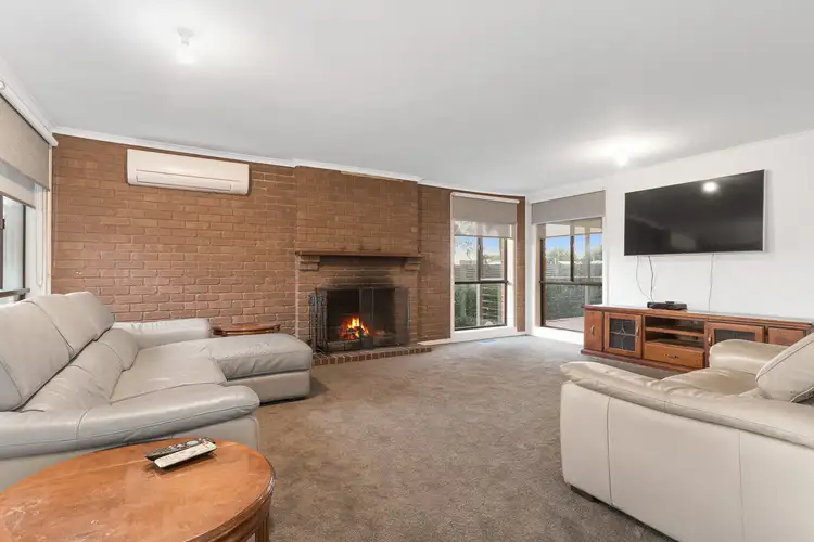 Fifth view of Homely house listing, 7 Devereaux Court, Frankston VIC 3199