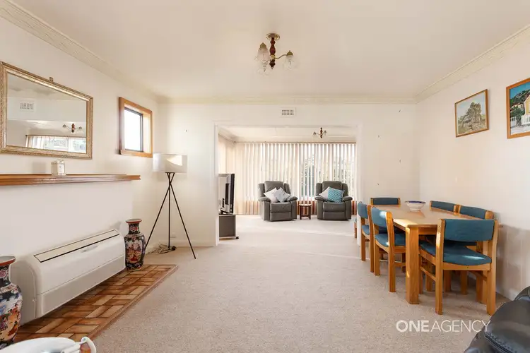 Fifth view of Homely house listing, 16 West Park Grove, Parklands TAS 7320