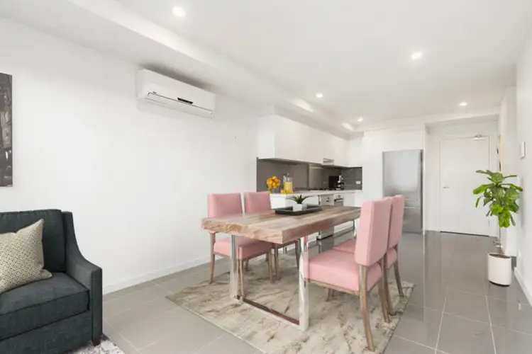 Main view of Homely apartment listing, Unit 2, Level 1/8 Ebdale Street, Frankston VIC 3199