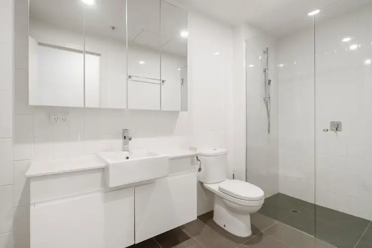 Fourth view of Homely apartment listing, Unit 2, Level 1/8 Ebdale Street, Frankston VIC 3199