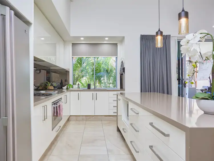 Fifth view of Homely house listing, 28 River Cove Place, Helensvale QLD 4212