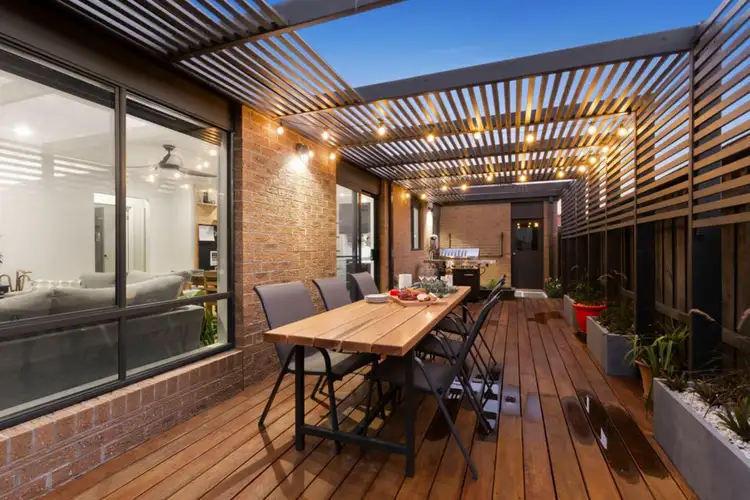31 Lillrose Drive, Charlemont VIC 3217