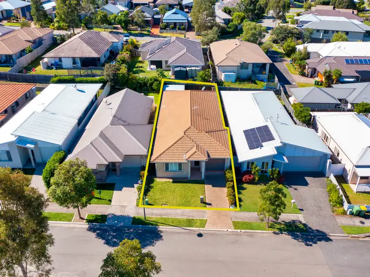 7 Carrawinya Street, Waterford QLD 4133