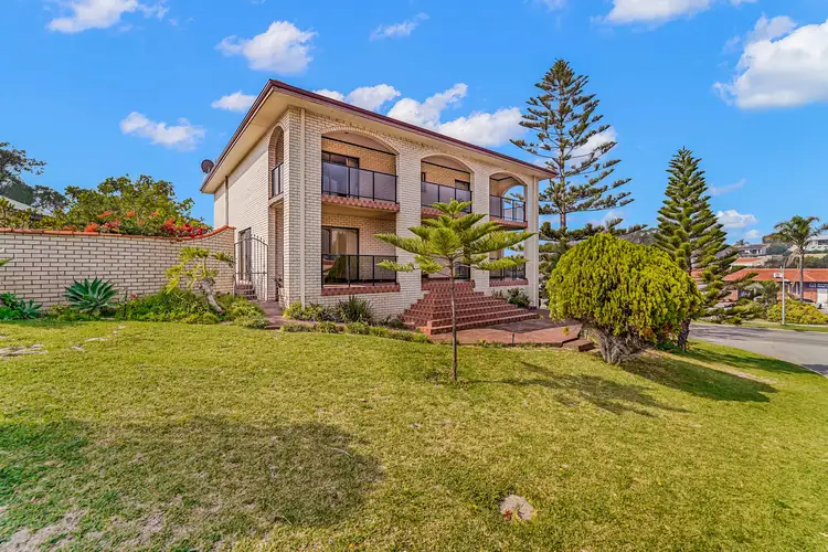 Fourth view of Homely house listing, 2 Charsley Crescent, Marmion WA 6020