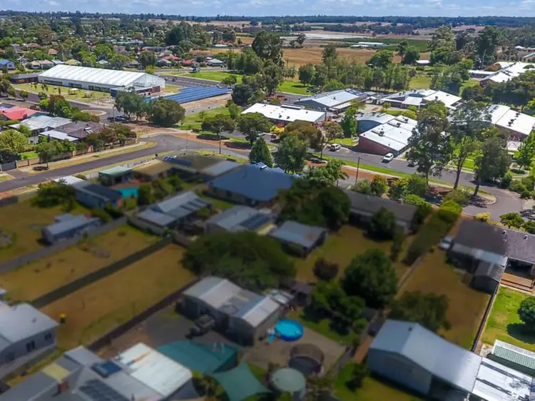 Fifth view of Homely semi-detached listing, 24B Finch Street, Manjimup WA 6258