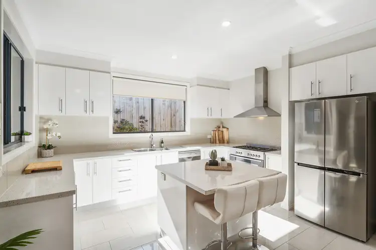 Fifth view of Homely house listing, 27 Rhone Gove, Skye VIC 3977