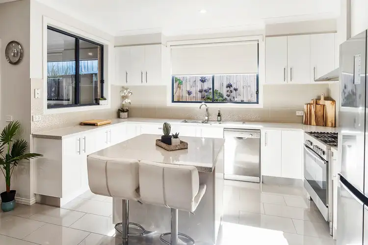 Sixth view of Homely house listing, 27 Rhone Gove, Skye VIC 3977