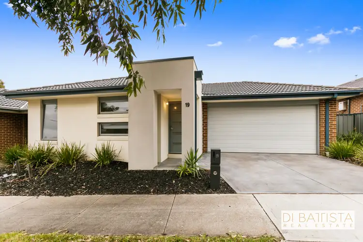 Main view of Homely house listing, 19 Versant Drive, Craigieburn VIC 3064