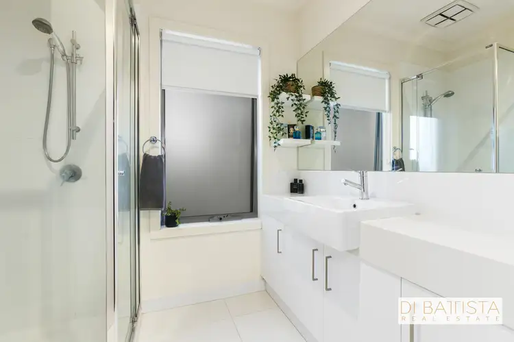 Fifth view of Homely house listing, 19 Versant Drive, Craigieburn VIC 3064