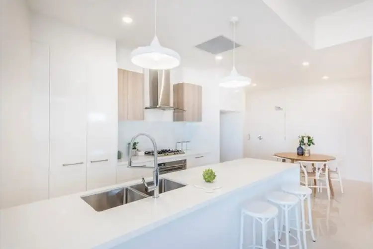 Fifth view of Homely apartment listing, 25/77 Chestnut Street, Wynnum QLD 4178