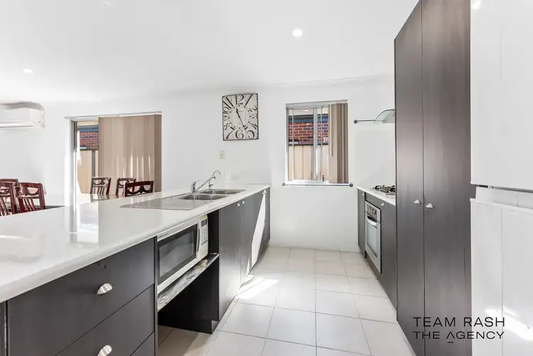 Seventh view of Homely house listing, 82 Panozza Circle, Maddington WA 6109