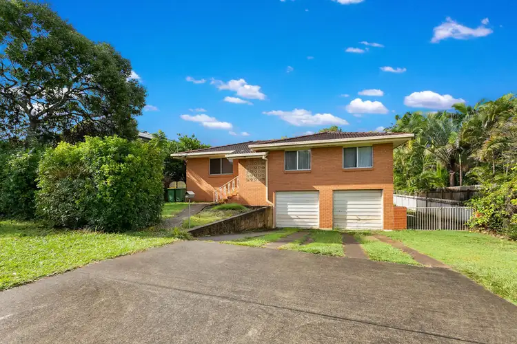 15 Marginson Street, Leichhardt QLD 4305