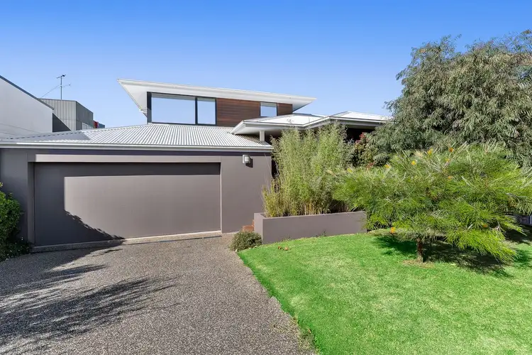 18 Ocean View Crescent, Torquay VIC 3228