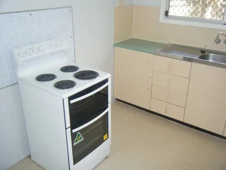 Fifth view of Homely house listing, 9 Patula Close, Manoora QLD 4870
