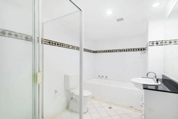 Fifth view of Homely apartment listing, 102 Miller Street, Pyrmont NSW 2009