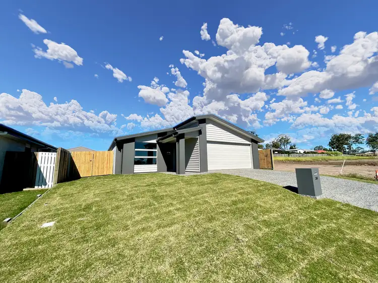 24 Waugh Street, Urangan QLD 4655