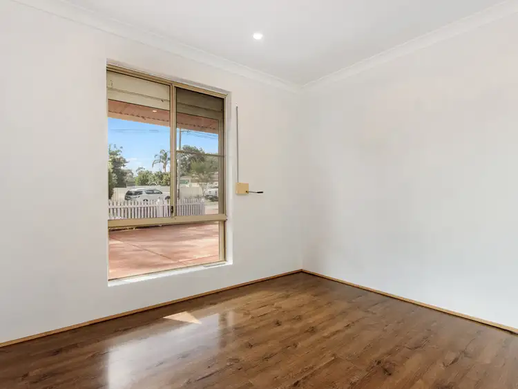 Fifth view of Homely house listing, 2 Cobine Rise, Parmelia WA 6167