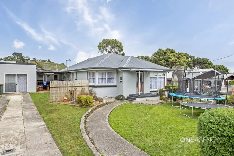 18 Upper Havelock Street, Smithton TAS 7330