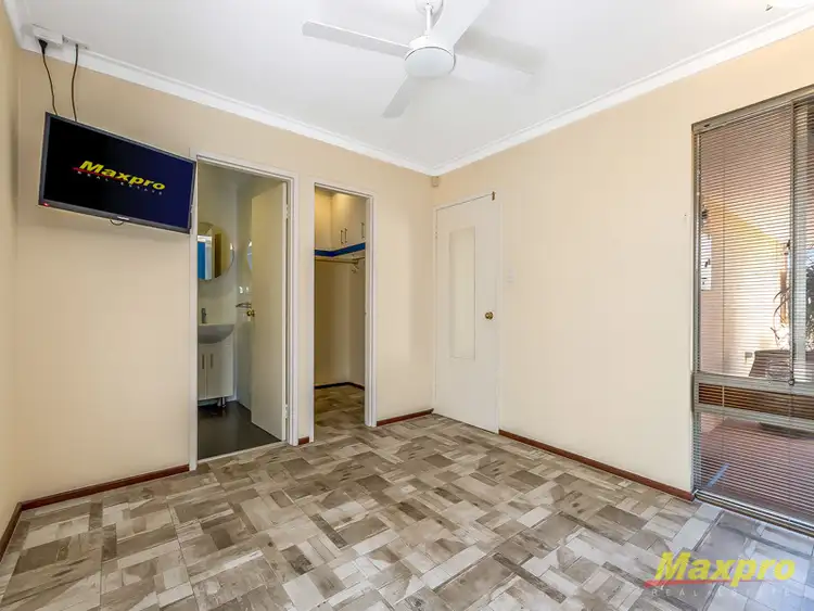 Sixth view of Homely house listing, 33 Coniston Way, Ferndale WA 6148