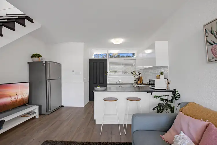 Fourth view of Homely unit listing, 4/10 Havana Key, Broadbeach Waters QLD 4218