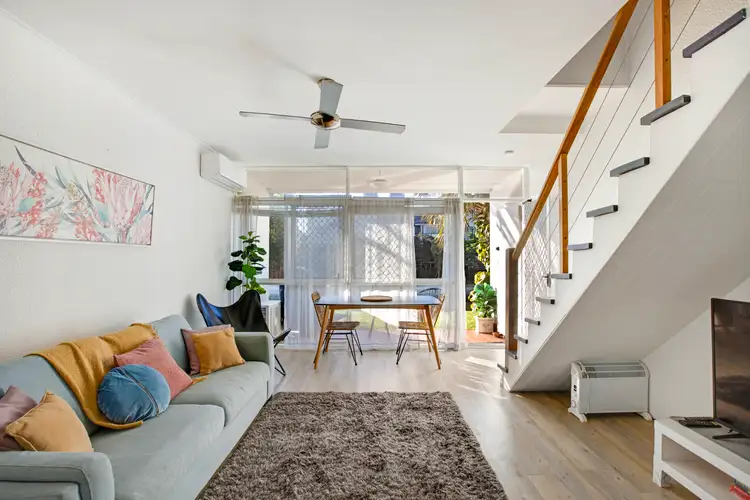 Fifth view of Homely unit listing, 4/10 Havana Key, Broadbeach Waters QLD 4218
