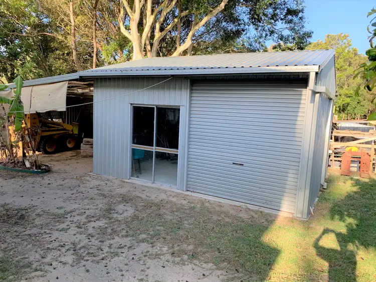 Fourth view of Homely house listing, 19 Orange Grove Street, Coochiemudlo Island QLD 4184