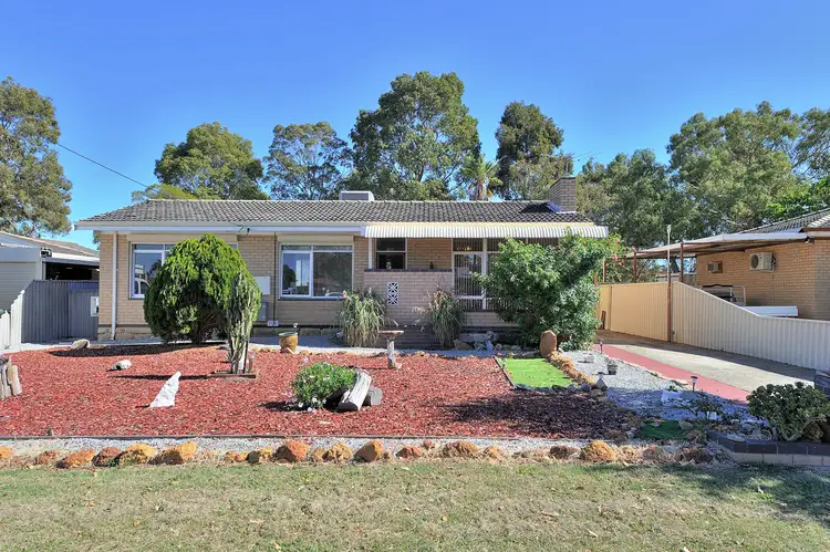 15 Whittome Street, Middle Swan WA 6056