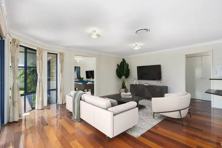 15 Stringybark Drive, Molendinar QLD 4214