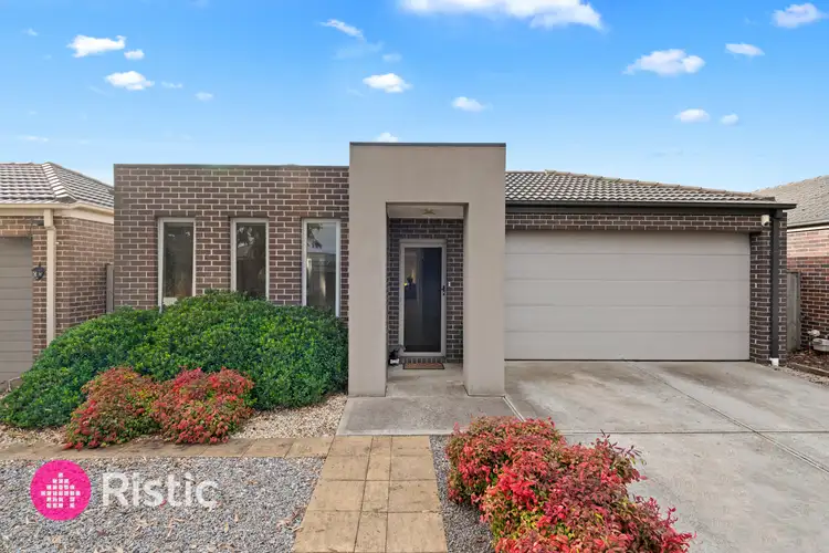 104 Gordons Road, South Morang VIC 3752