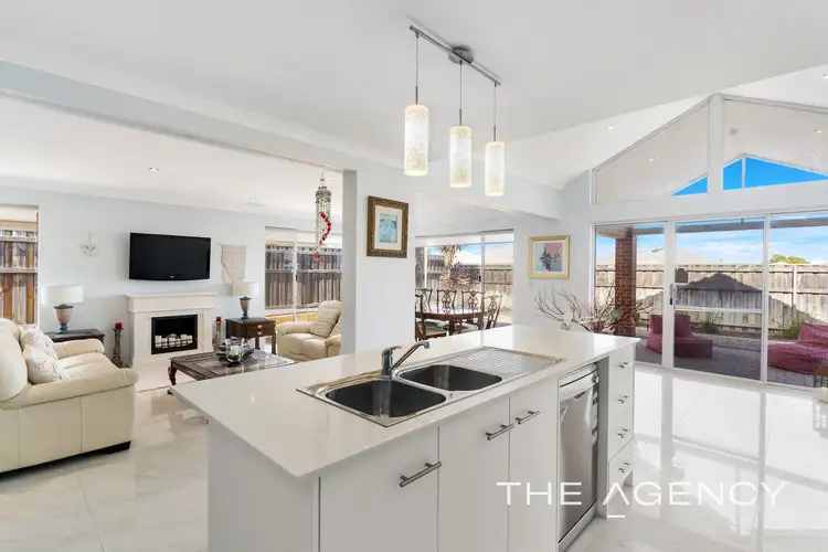 7 Tinsel Street, Yanchep WA 6035