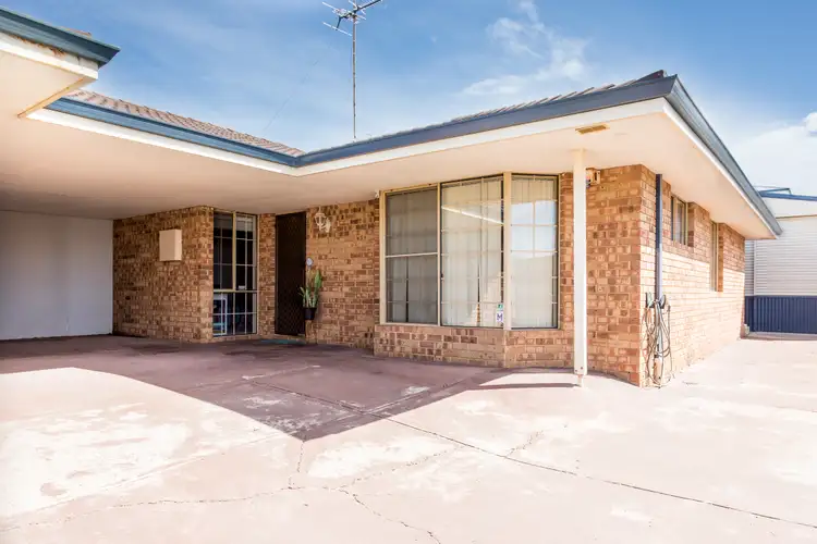 2/20 Sharland Street, Halls Head WA 6210