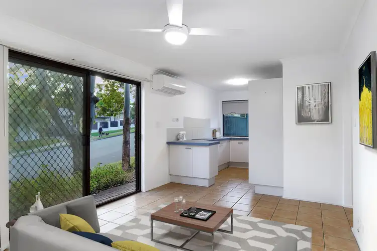 Second view of Homely semi-detached listing, 2/131 Cotlew Street, Ashmore QLD 4214