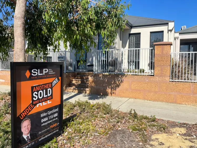 Main view of Homely house listing, 16 Conferta Link, Banksia Grove WA 6031